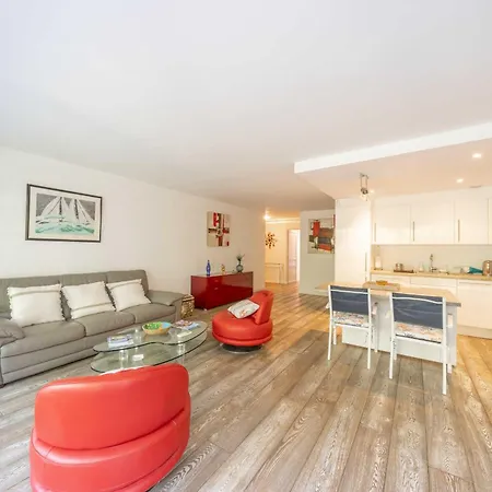 Charming With Pool 2br 4p - * Saint-Tropez